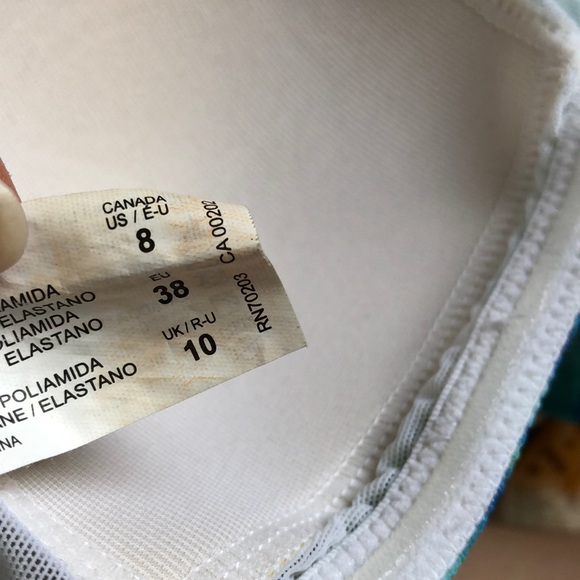 Bikini Top 🌊 - Picture 4 of 4